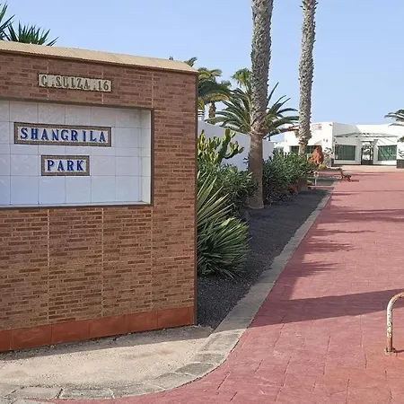 The White House With Pool - Apartamento Playa Blanca (Lanzarote)